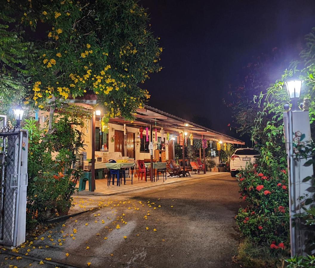 Bunrapee House Apartment Nan Luaran gambar